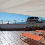 Attico Fronte Mare-Centro